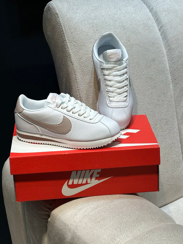 Nike Cortez