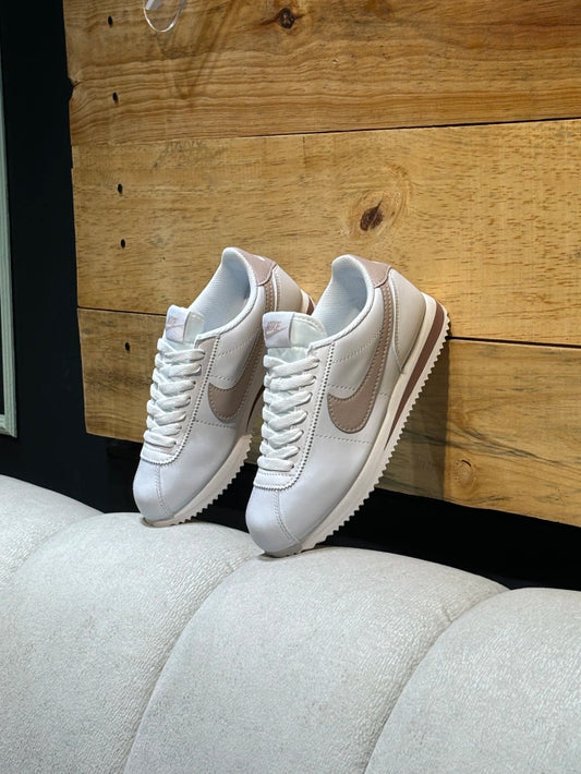 Nike Cortez