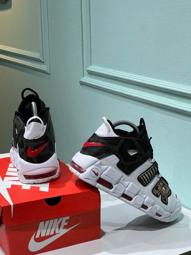 Nike Uptempo