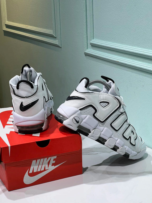 Nike Uptempo