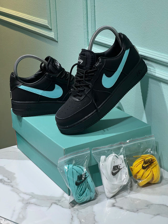 Nike Air Force  One x Tiffany & Co.