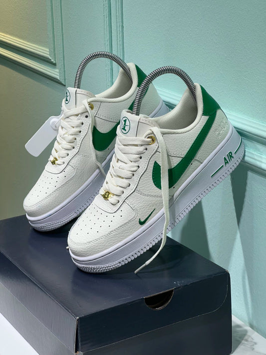 Nike Air Force one Anniversary