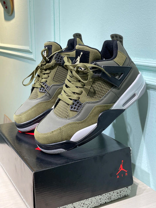 Jordan Retro 4