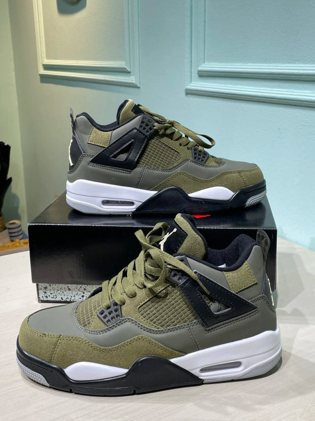 Jordan Retro 4