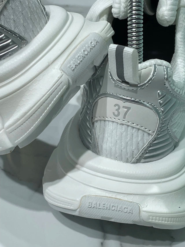 Balenciaga 3XL