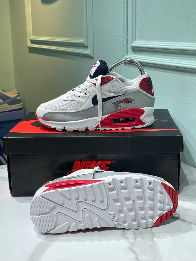 Nike Air Max 90