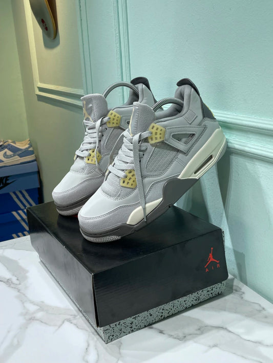 Jordan Retro 4