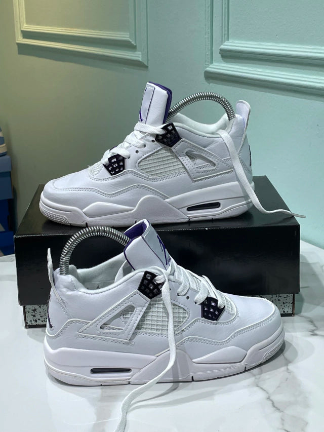 Jordan Retro 4