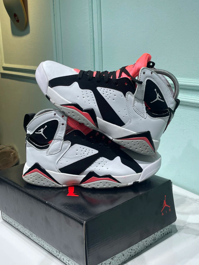 Jordan Retro 7