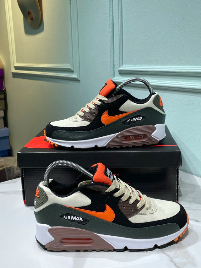 Nike Air Max 90