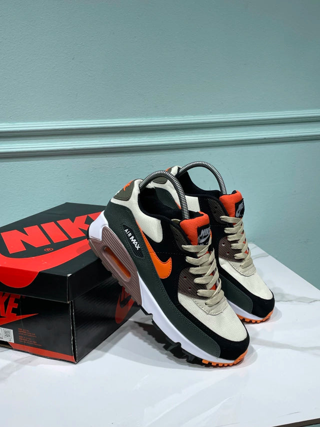 Nike Air Max 90