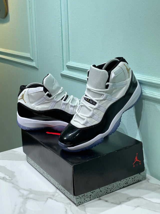 Jordan Retro 11