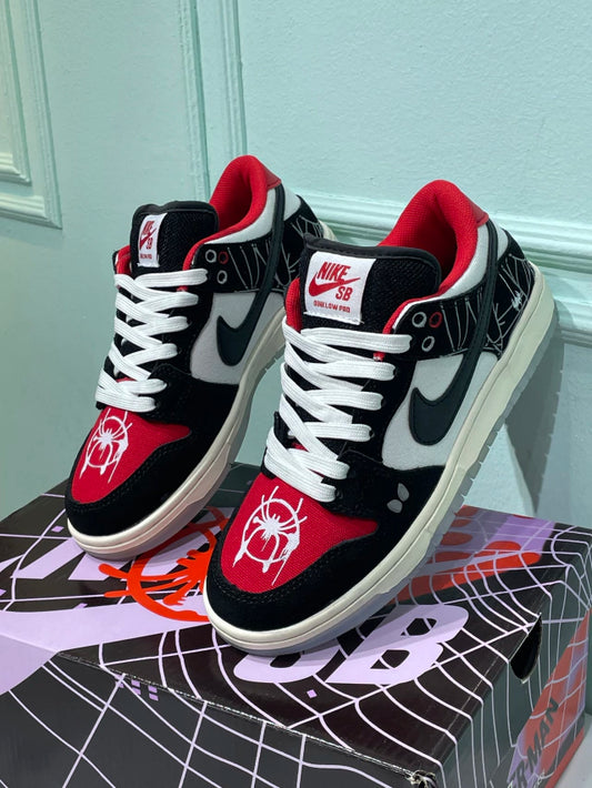 Nike SB Spider-Man