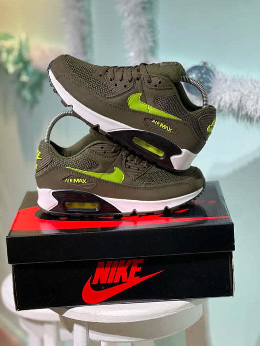 Nike Air Max 90