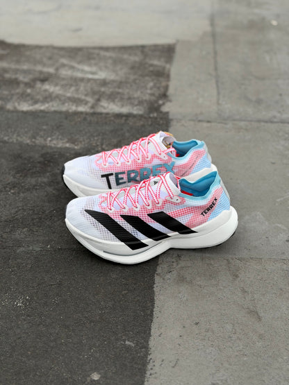 NIKE TERREX