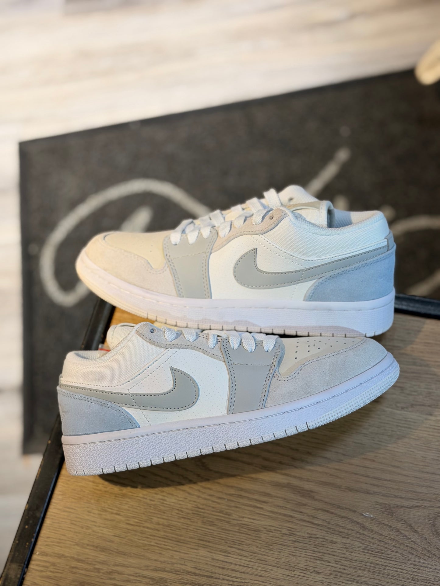 Jordan retro 1 low