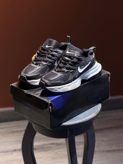 Nike skate black