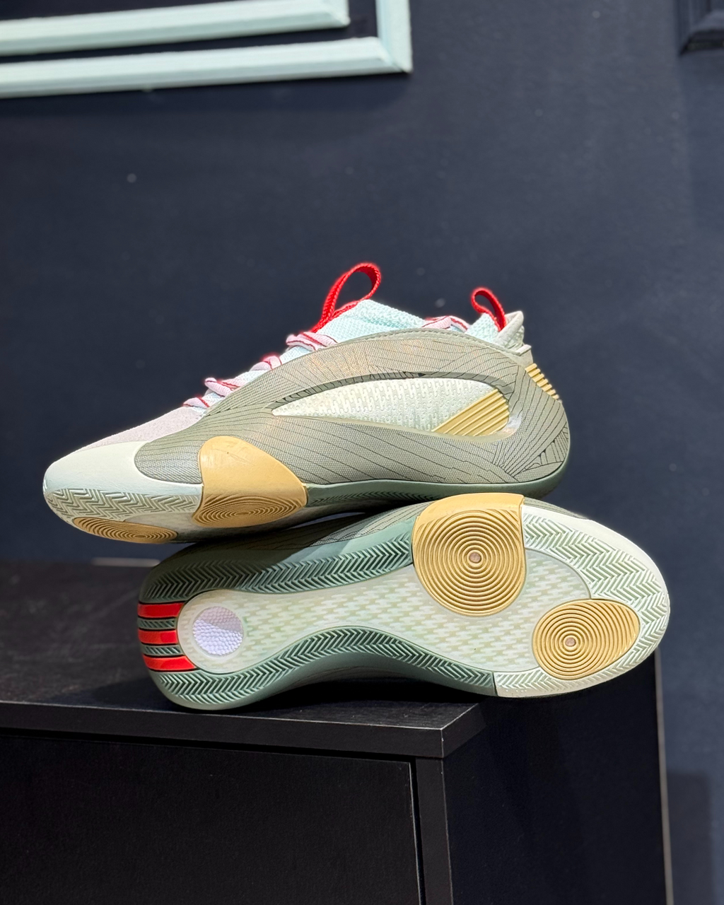Adidas Harden 8