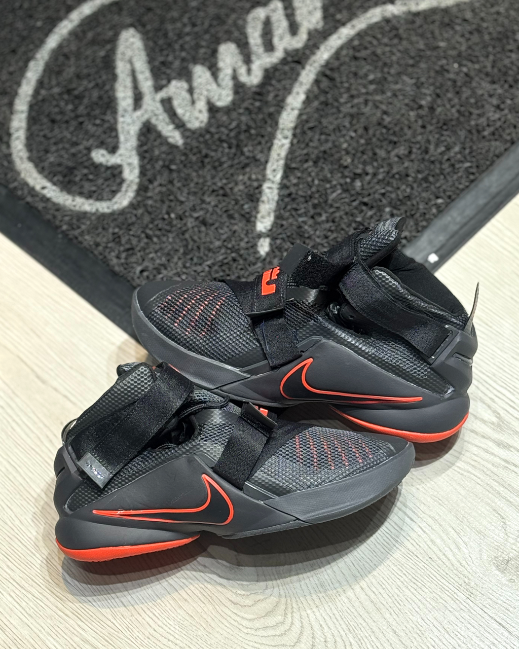 Nike Lebron Soldier 9