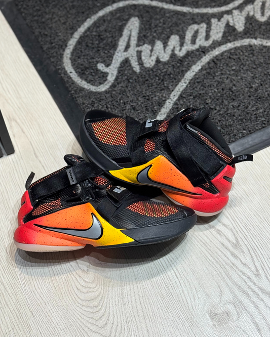 Nike Lebron Soldier 9