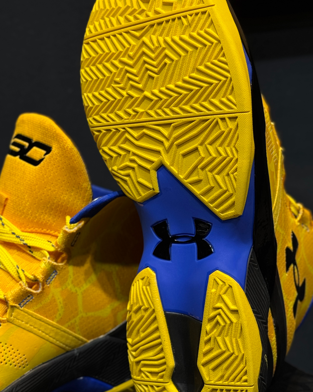 Under armour curry 1