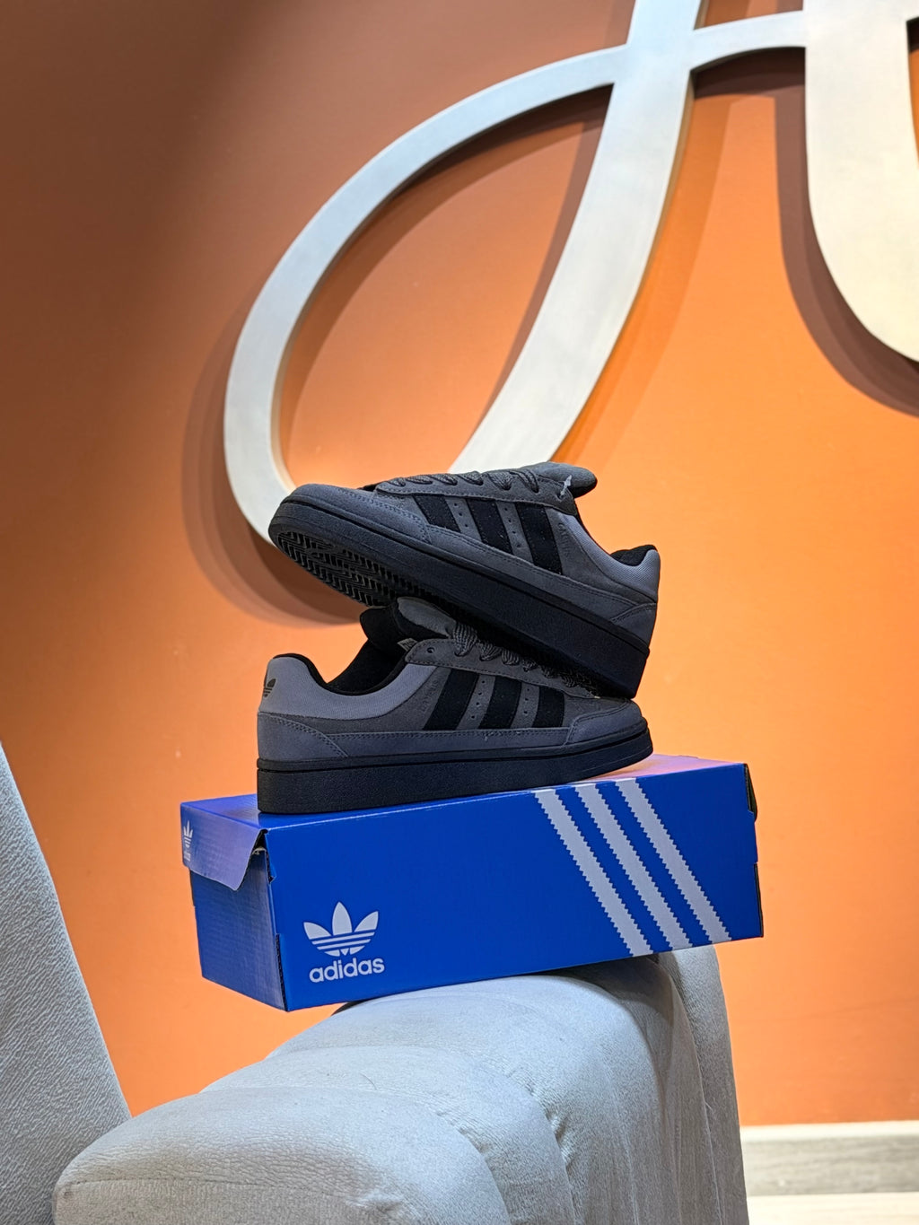 Adidas ST