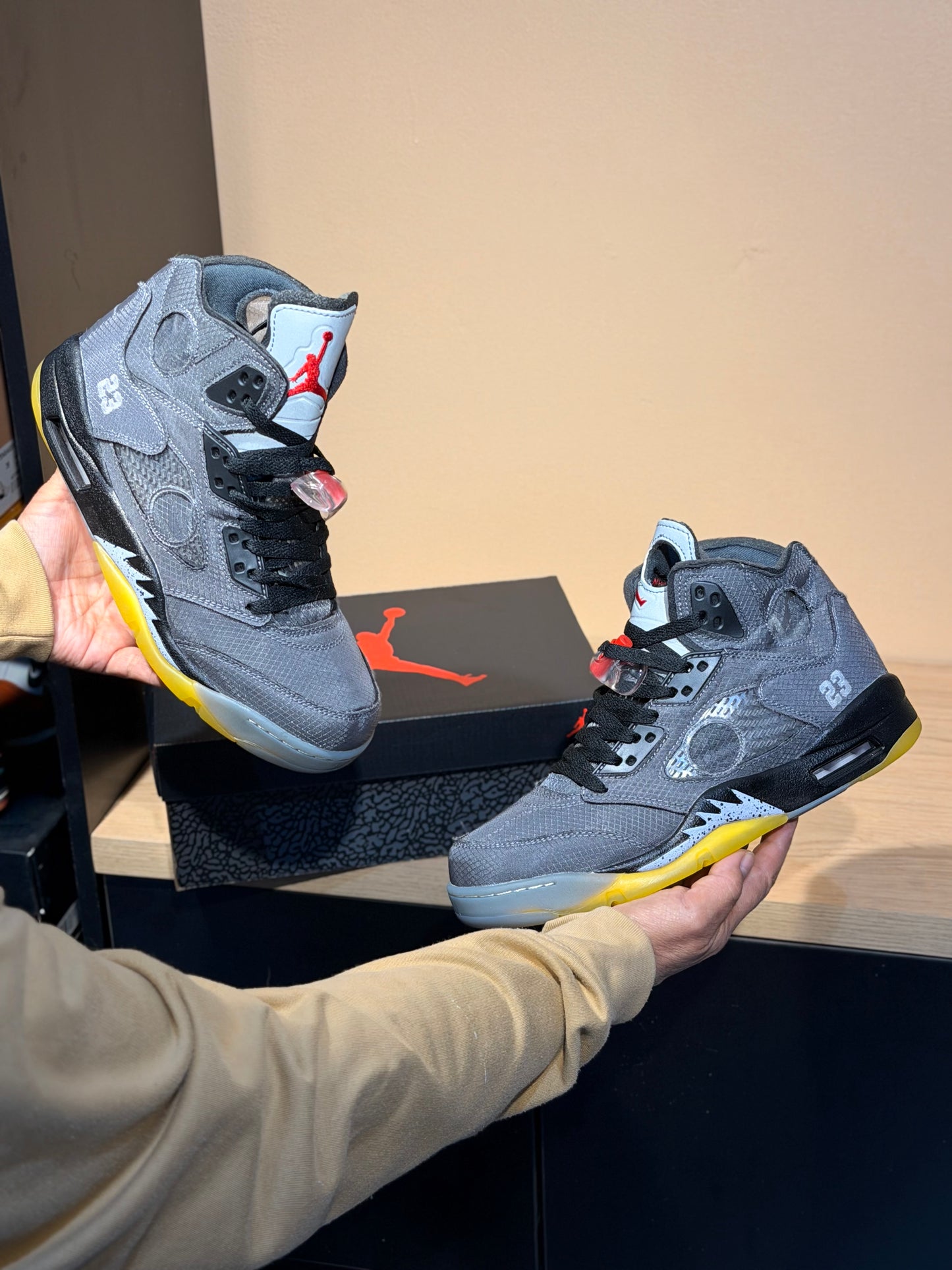 Jordan retro 5