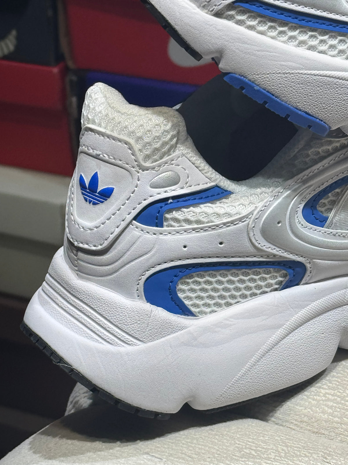 Adidas ozmillen