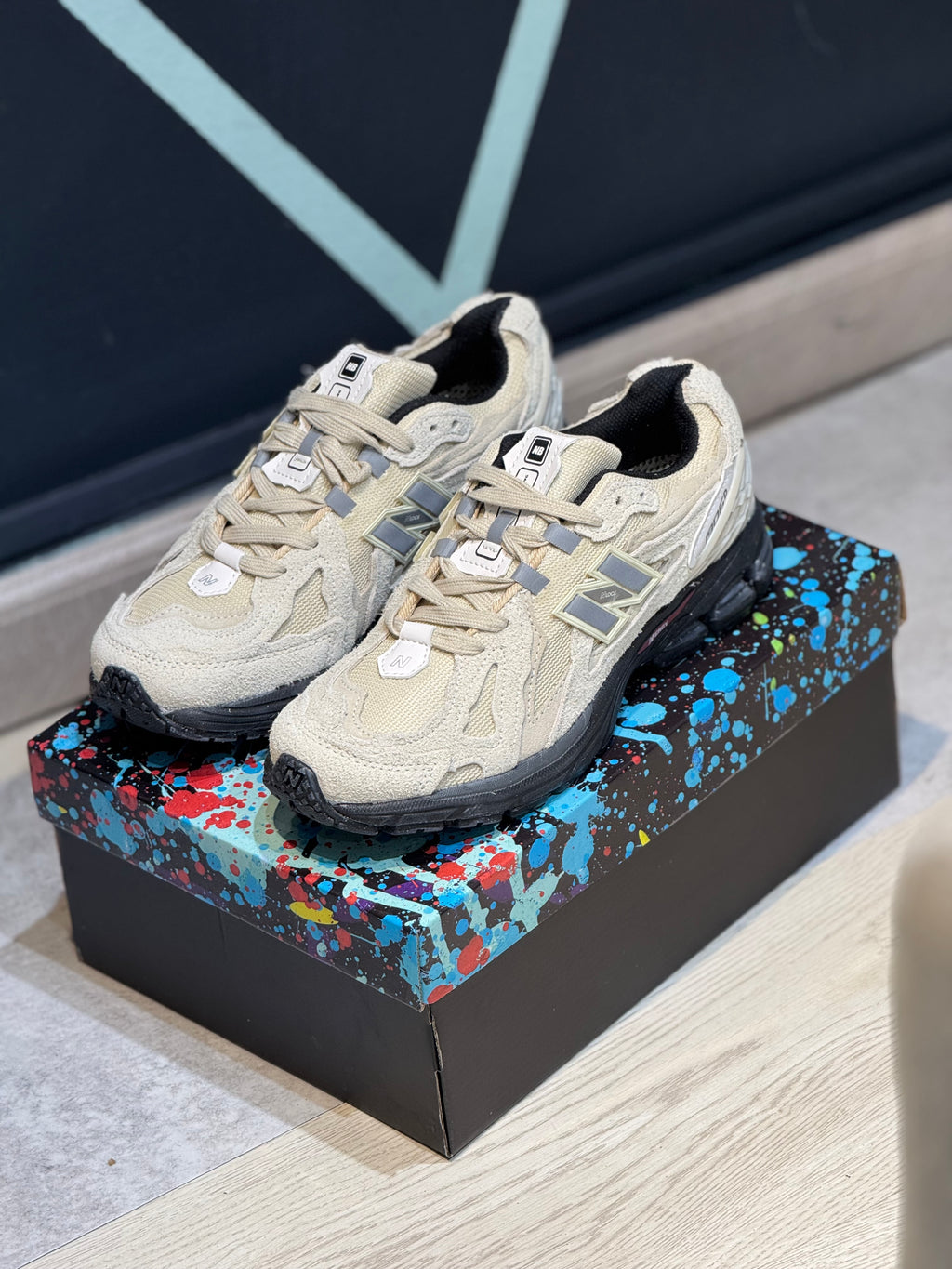 New balance 1906R