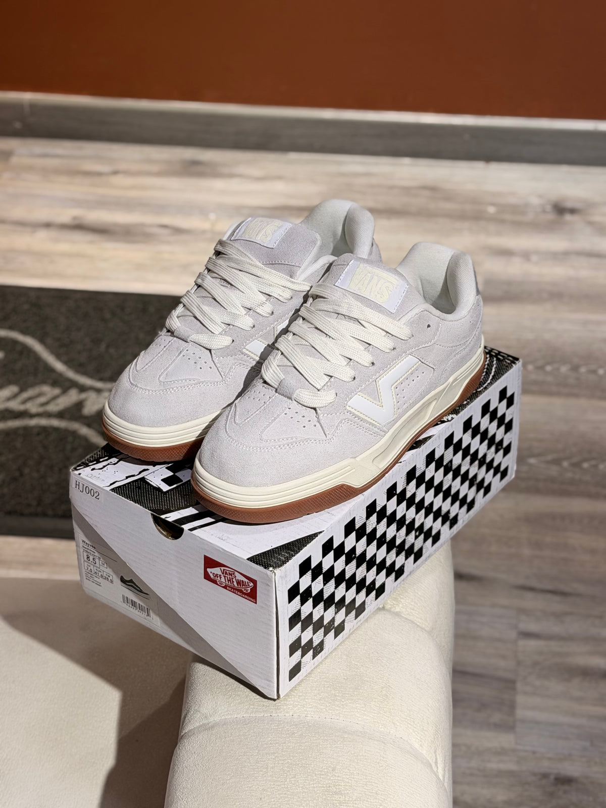 Vans upland