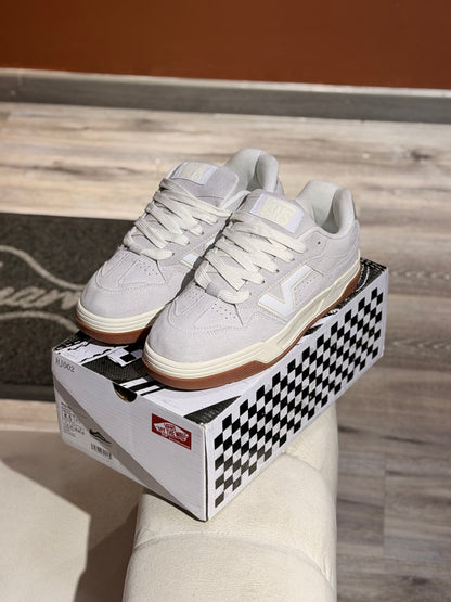 Vans upland