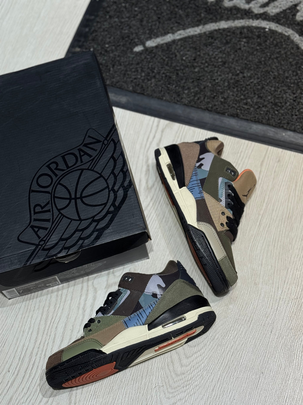Jordan retro 3 patchwork camo
