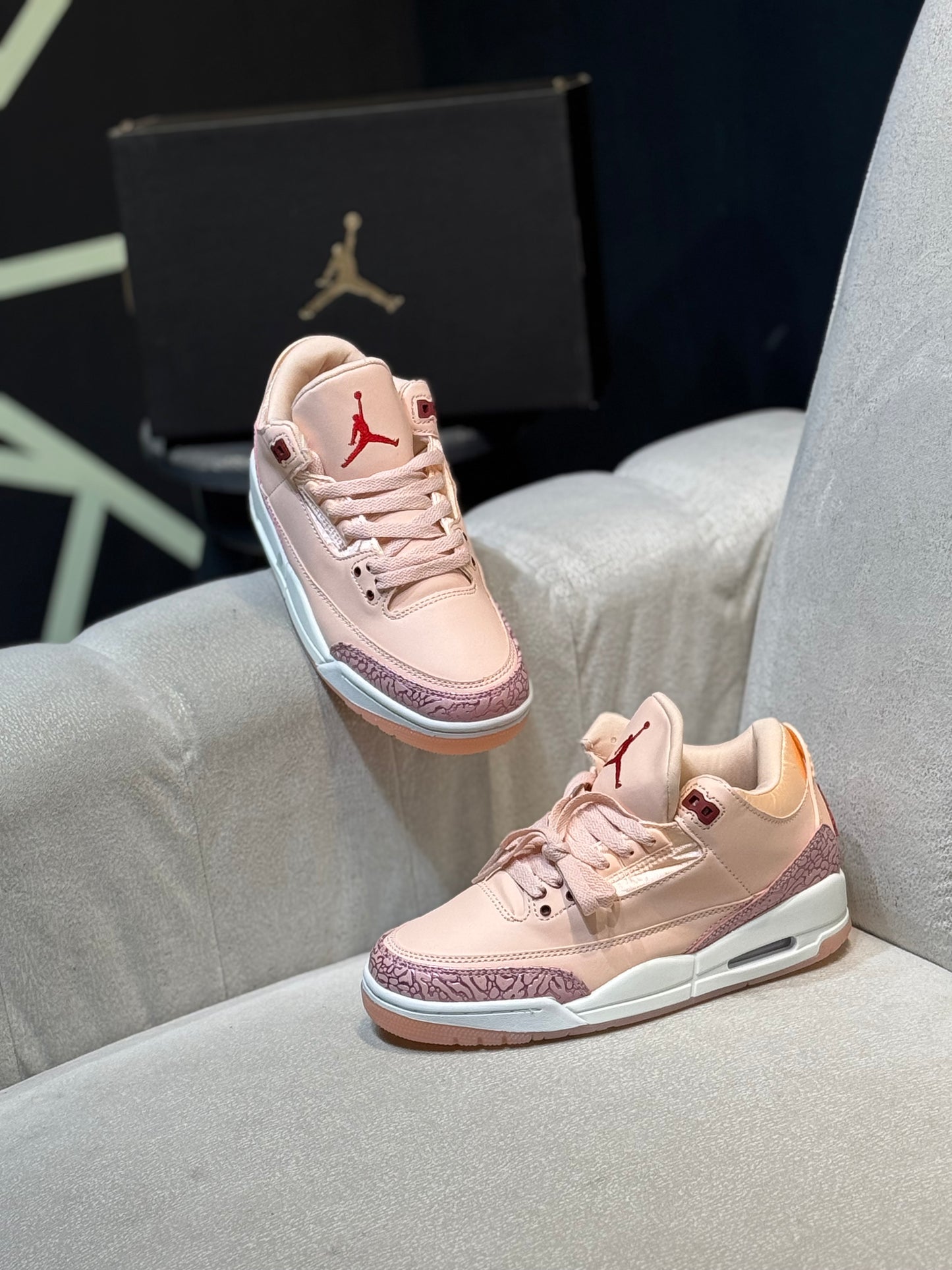 Jordan retro 3 san Valentín