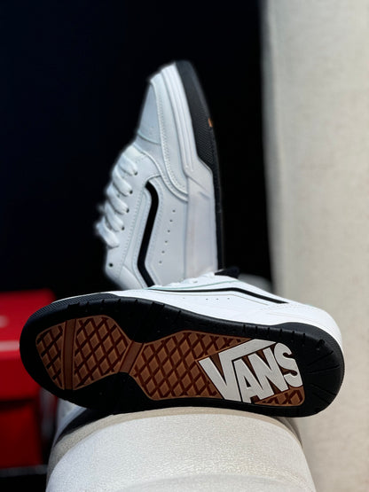 Vans hylane