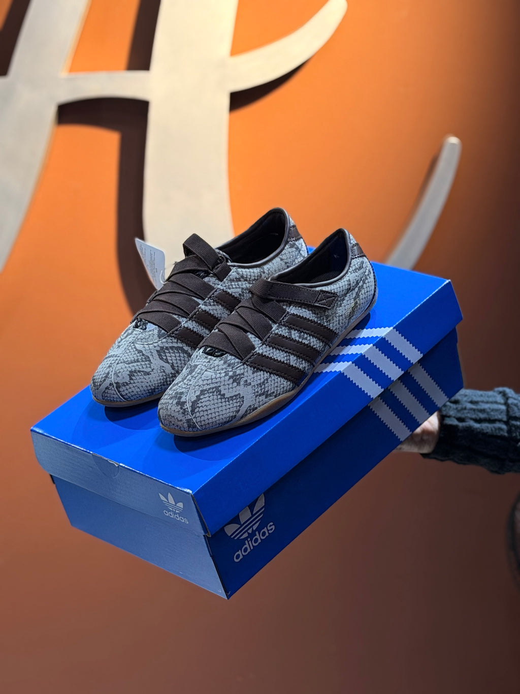 Adidas Tokio