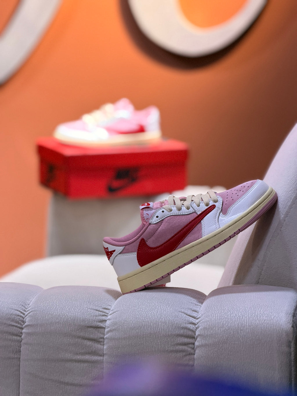 Nike low travis scott