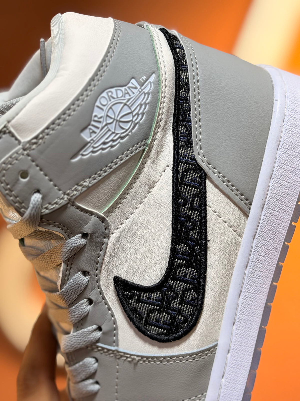Jordan retro 1 x dior