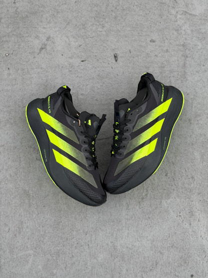 ADIDAS SL