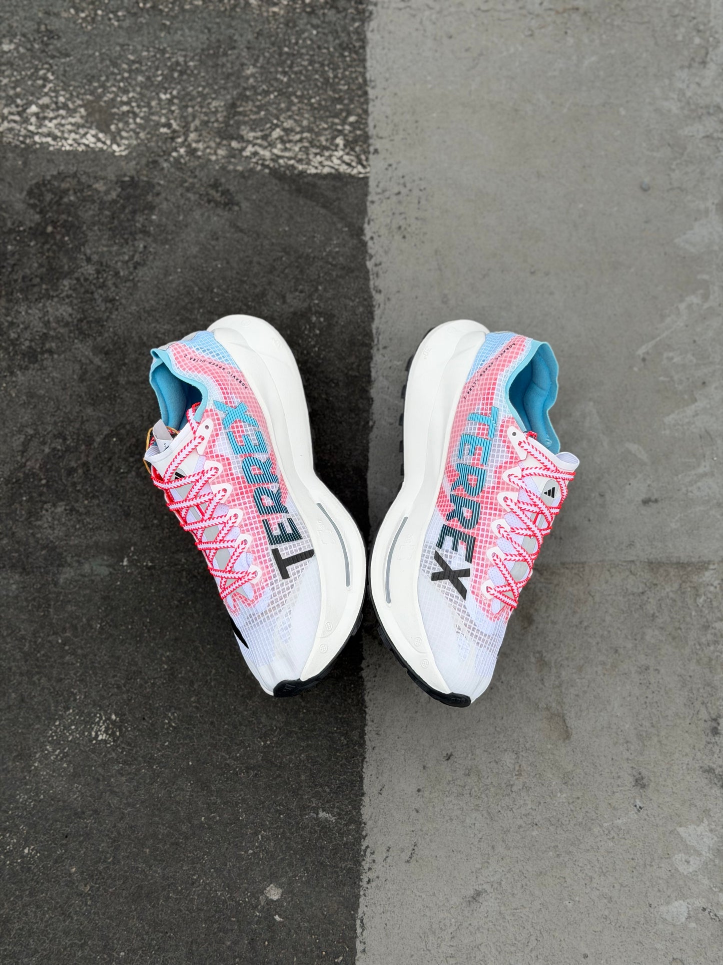 NIKE TERREX
