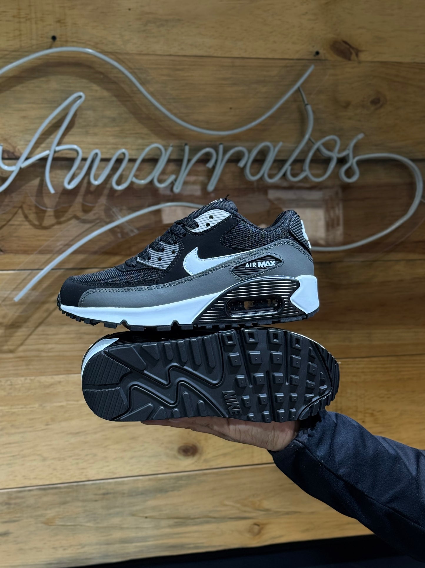Nike Air Max 90