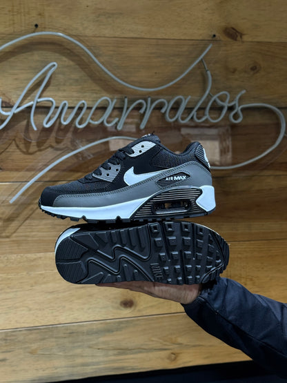 Nike Air Max 90