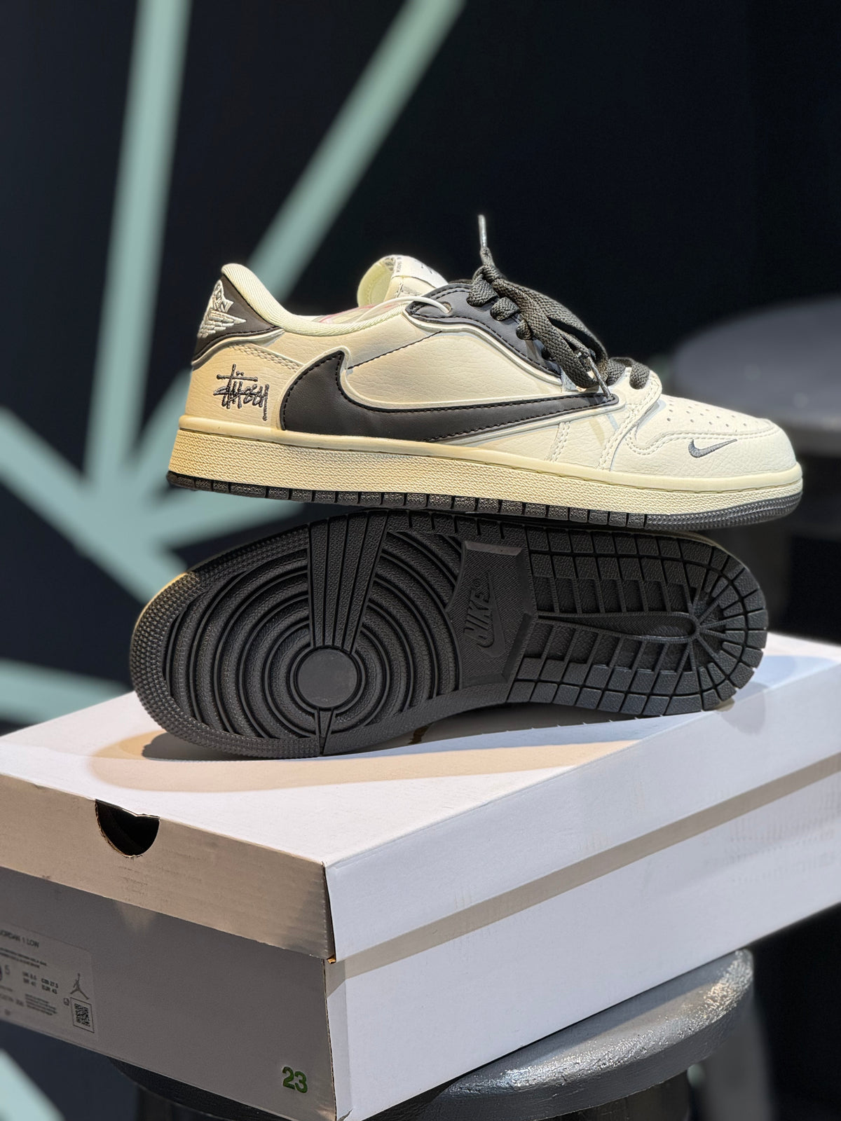 Nike Jordan low x stussy