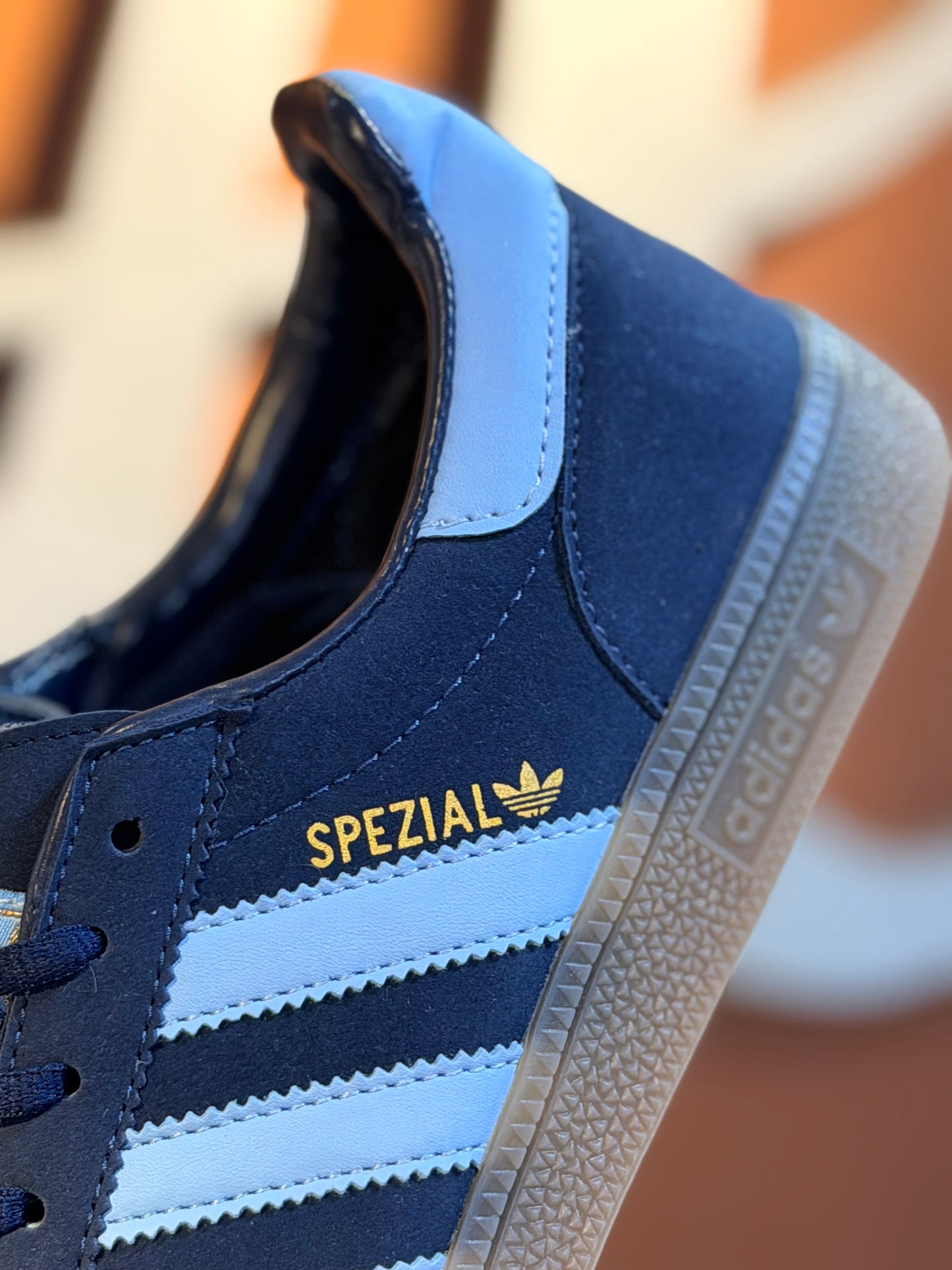 Adidas spezial