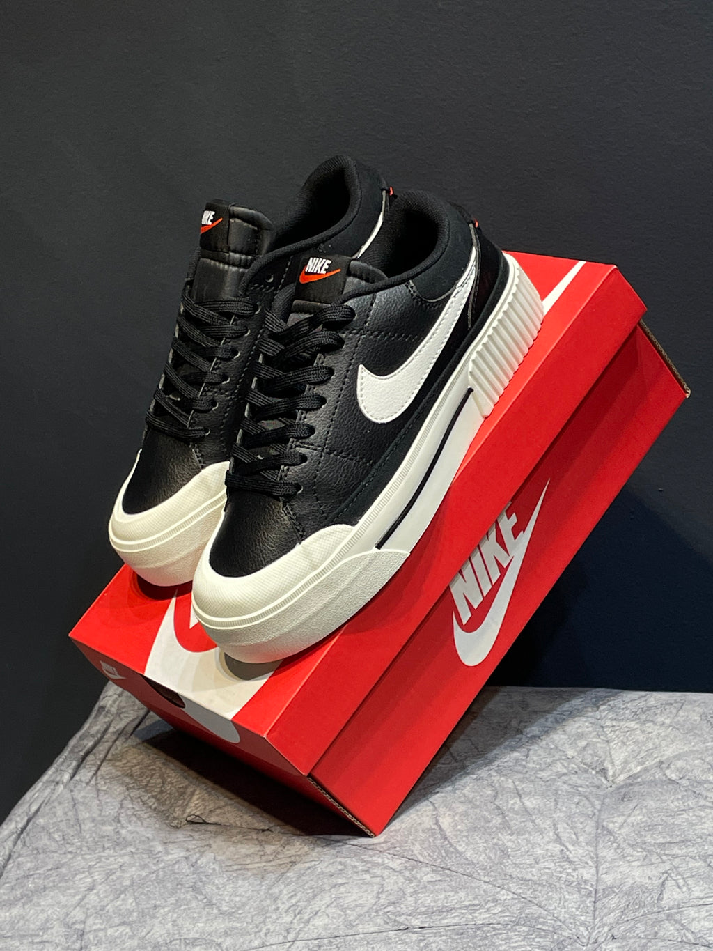 Nike court Legacy