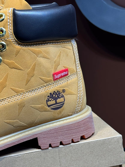 Timberland x supreme