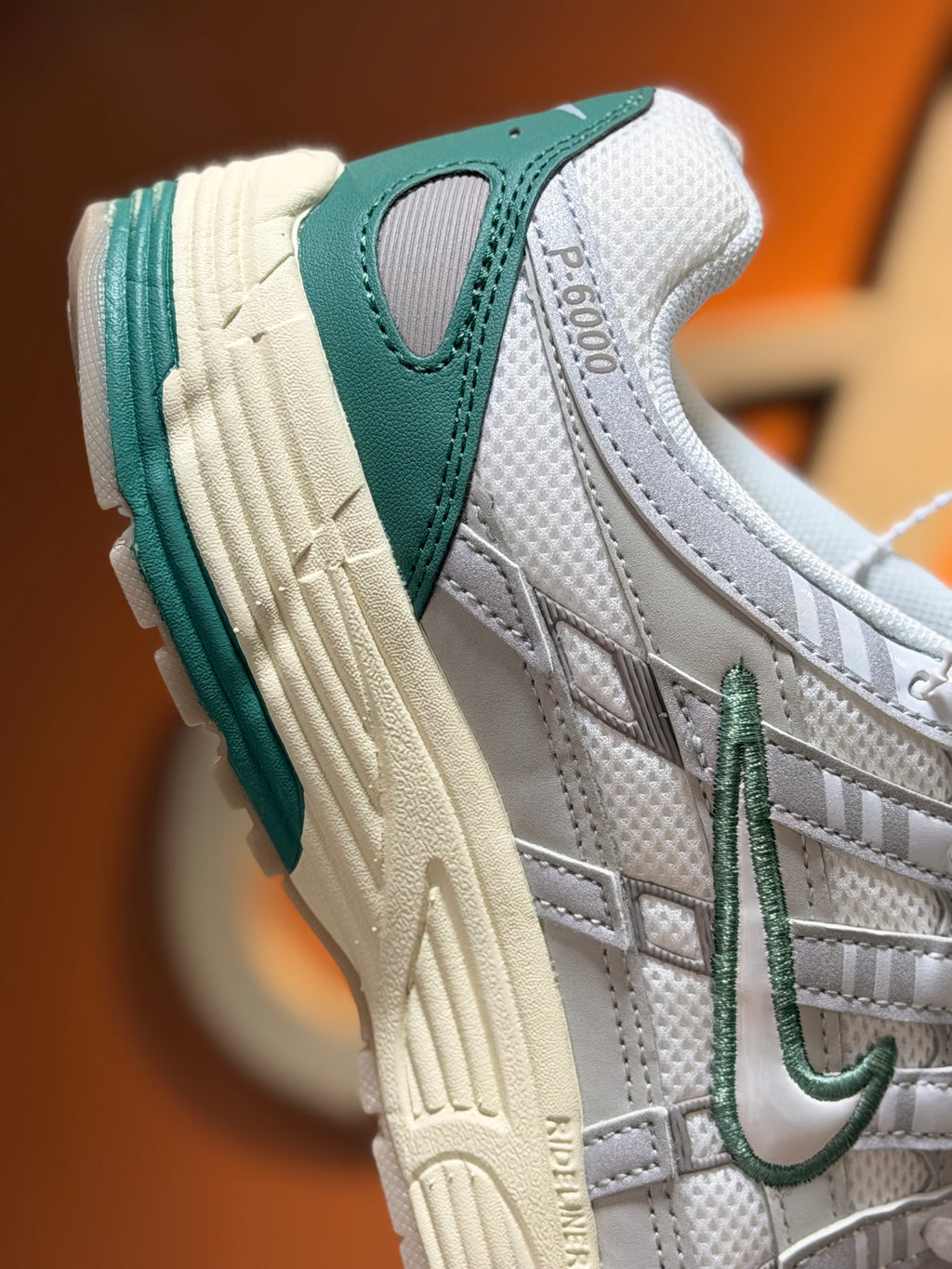 Nike p6000