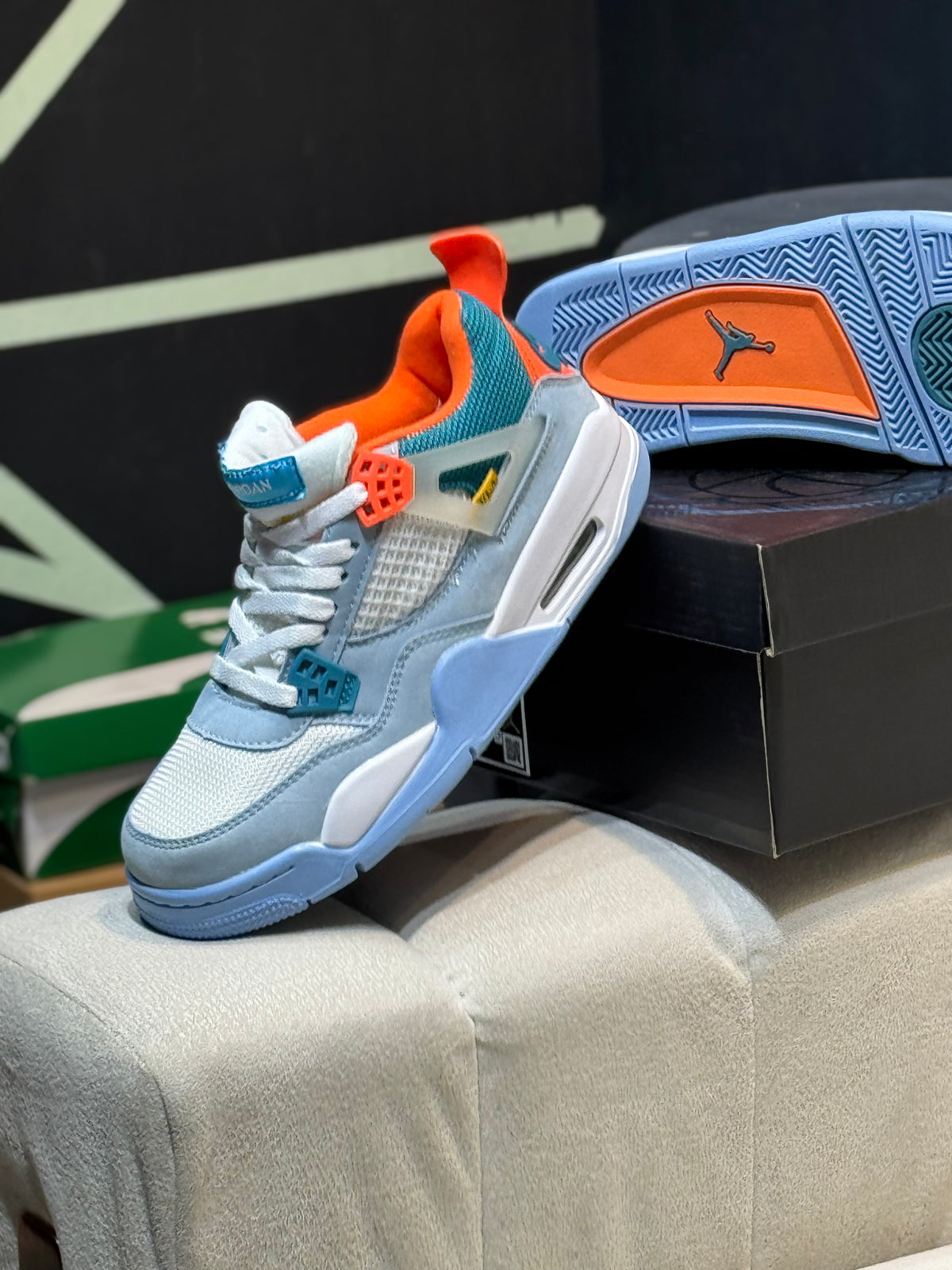 Jordan retro 4