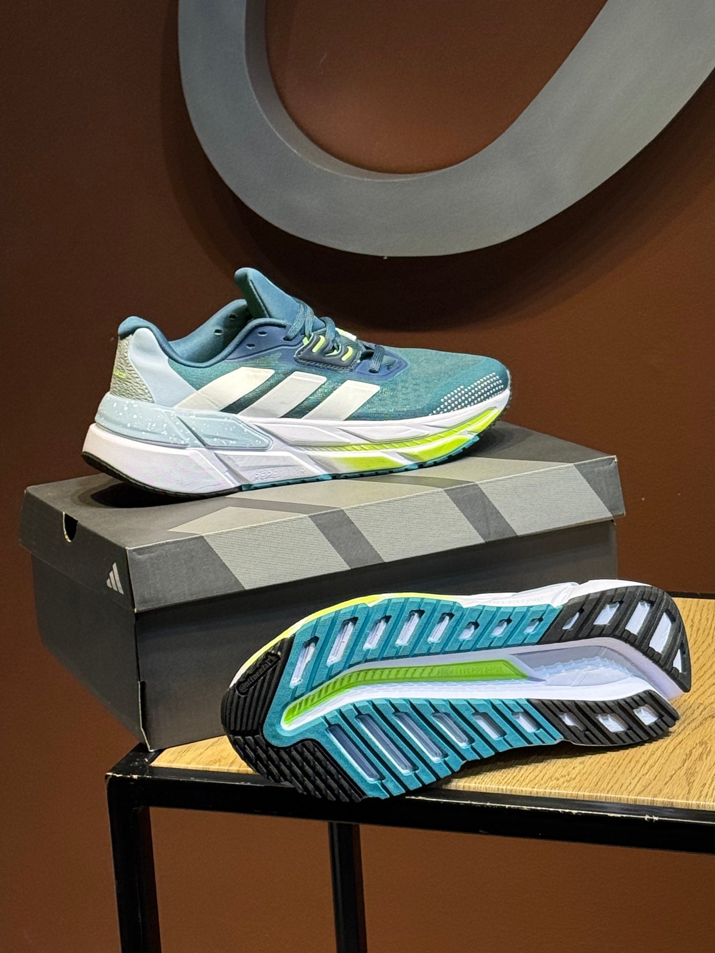 Adidas adistar