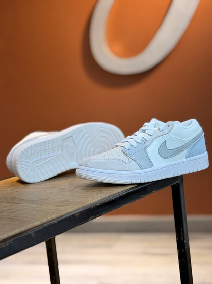 Jordan retro 1 low