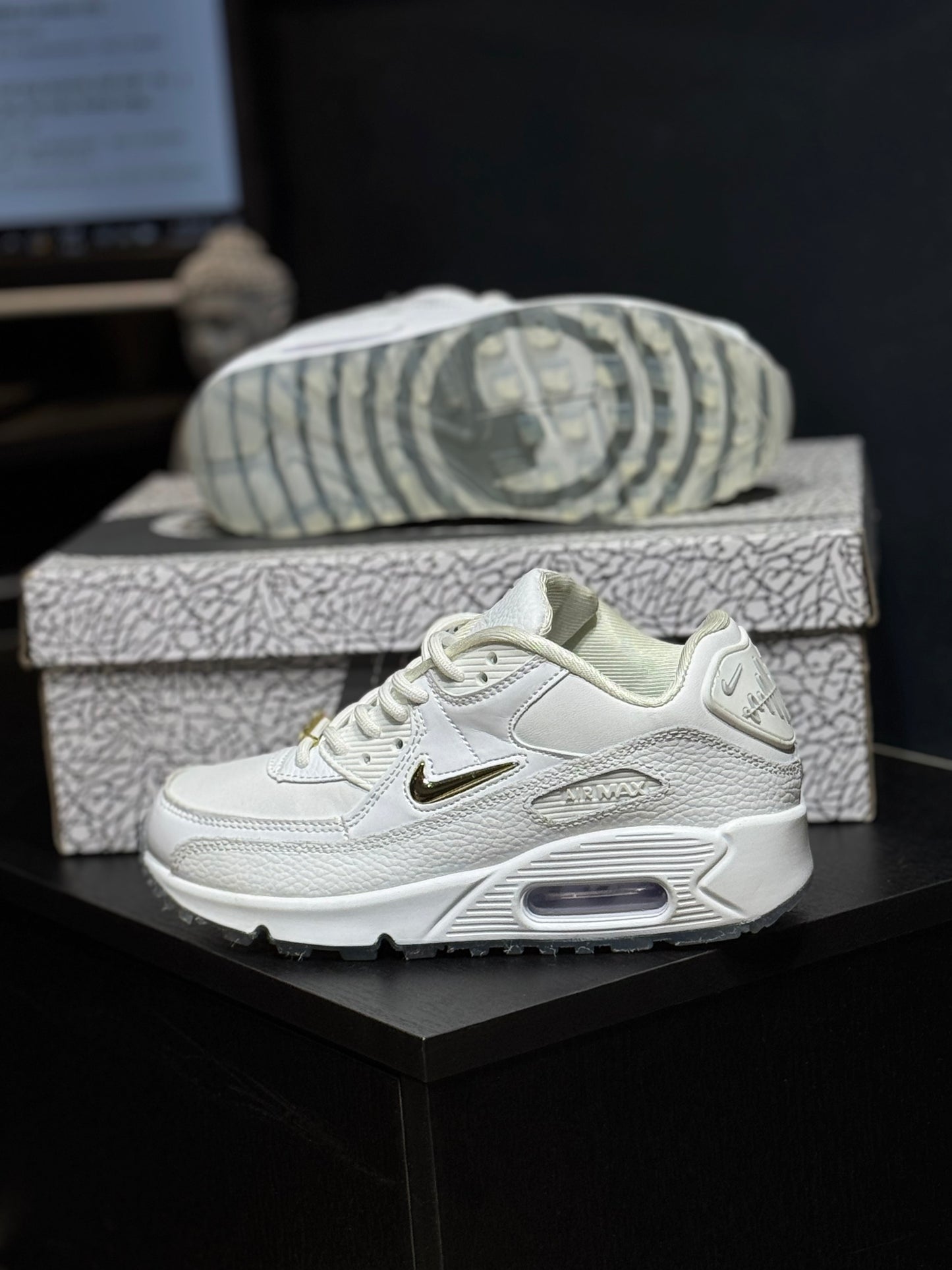 Nike Air Max 90 pirata